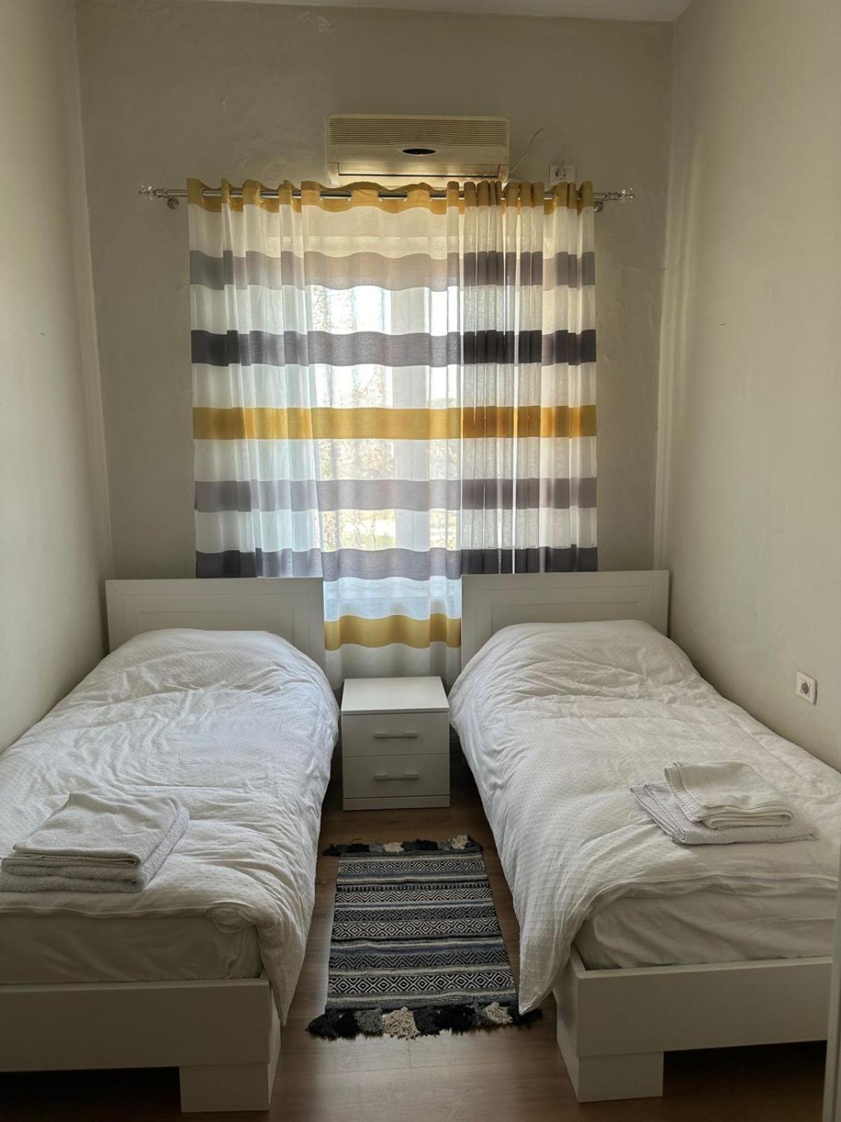 Kelly'S Cozy Hideaway - Central Tirana Exterior foto