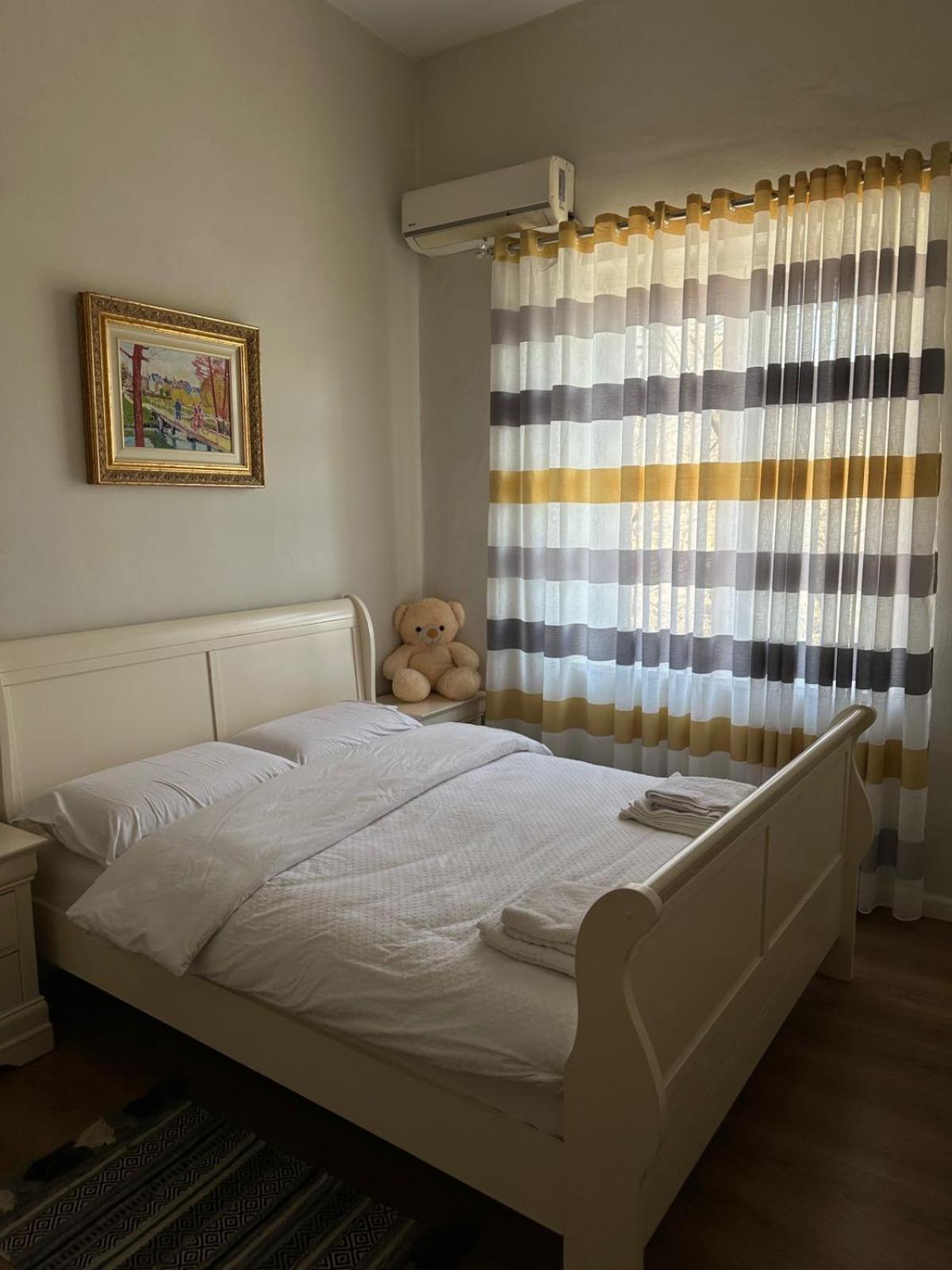 Kelly'S Cozy Hideaway - Central Tirana Exterior foto