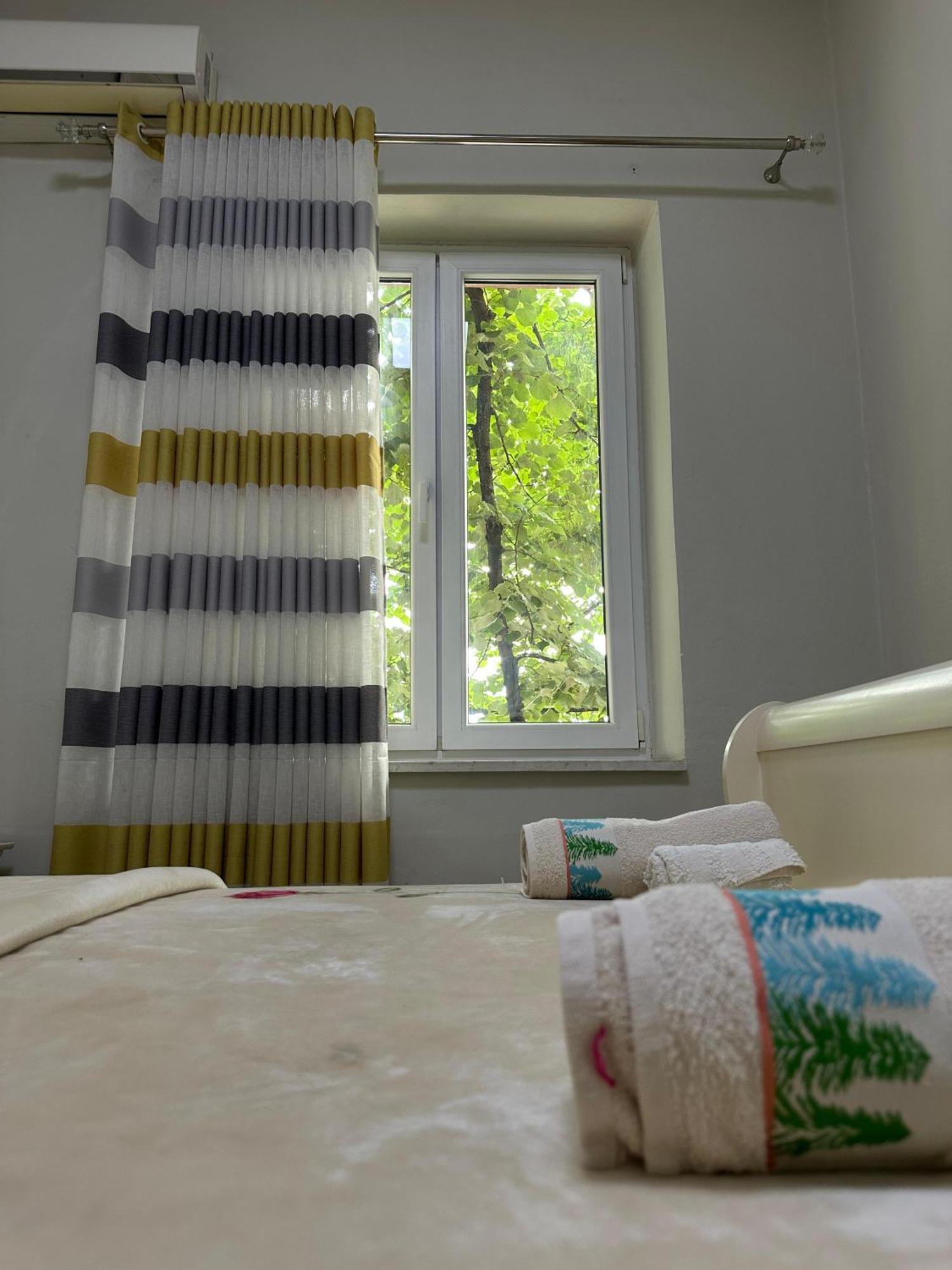 Kelly'S Cozy Hideaway - Central Tirana Exterior foto
